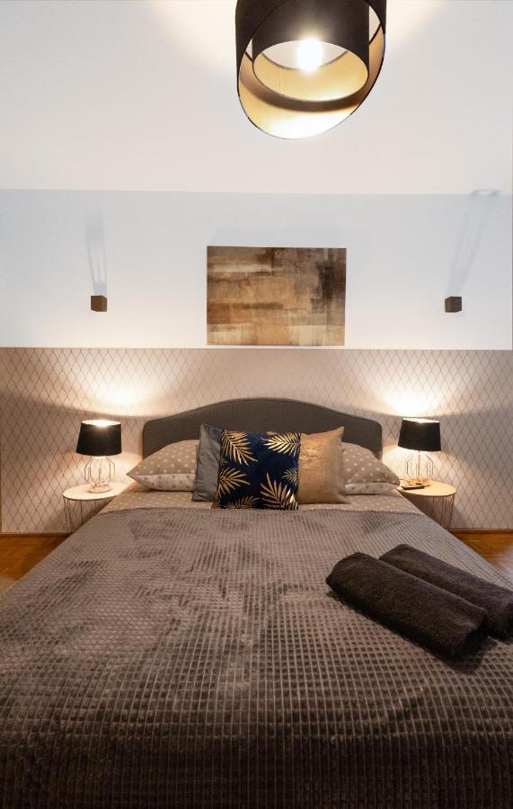 Clicktheflat Bellottiego Apart Rooms Варшава Екстер'єр фото